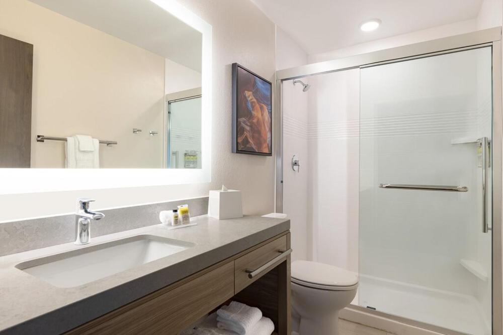 King Studio Suite interior